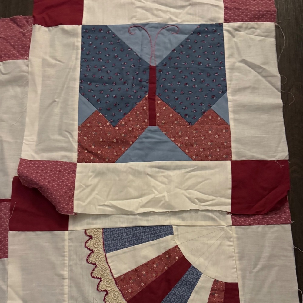 Handmade Quilt Top Panels 12 Vintage Patchwork Red White Blue Cotton - Picture 16 of 16